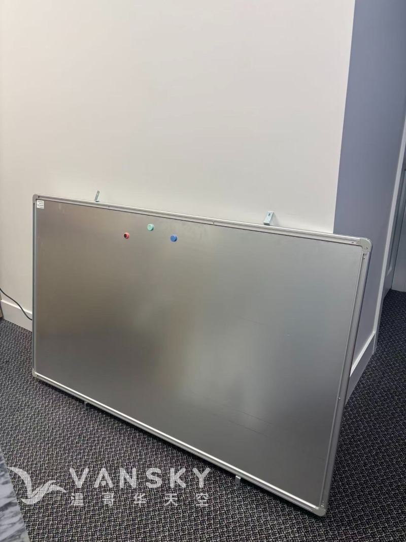 251121113117_white board back.jpg